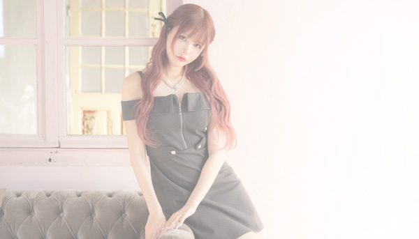 ダークグレーワンピース Aライン ミニドレス ジップ 大人 ドット柄 肩出し ウエストベルト ピンドット キャバドレス