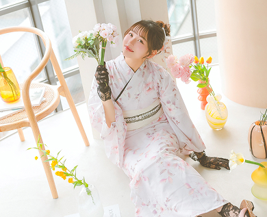 簡単に着られるワンピース浴衣