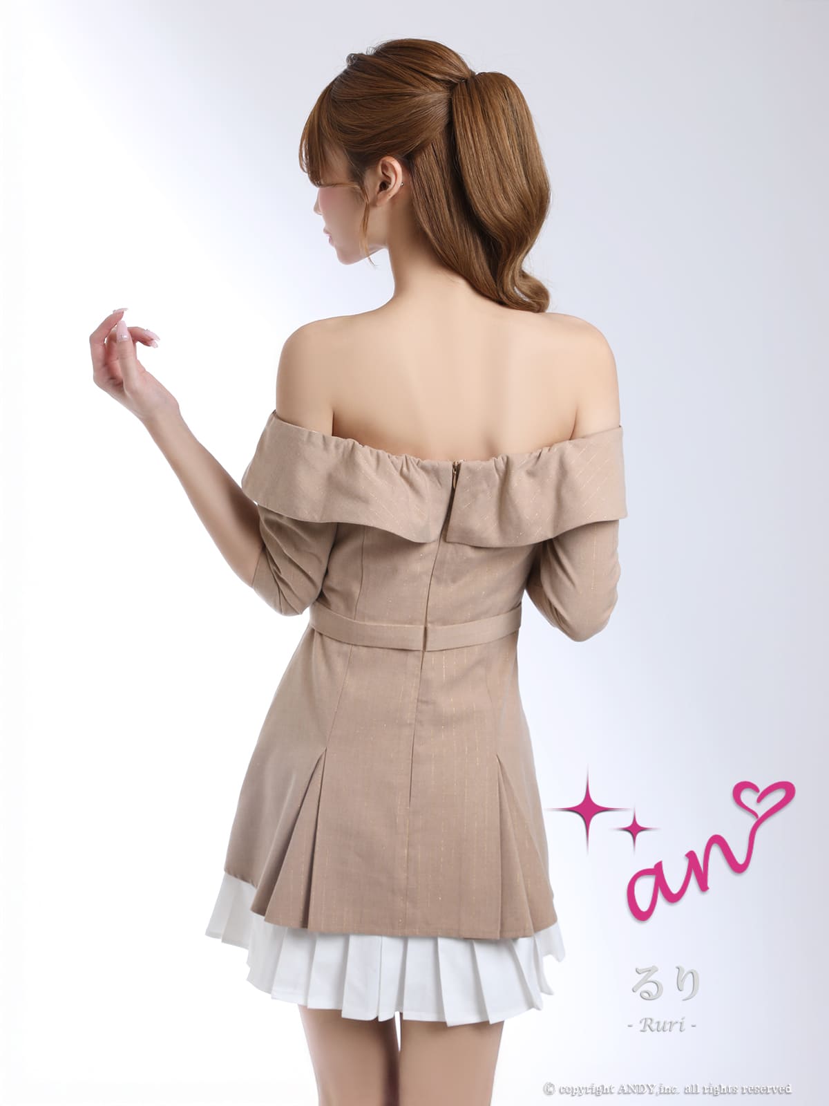 An アン 高級キャバドレス