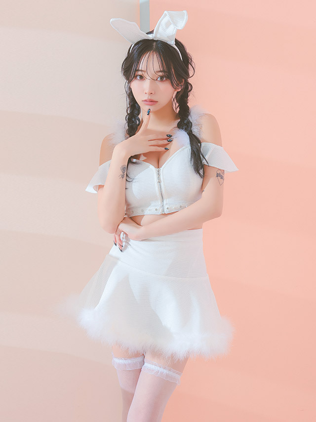 コスプレ バニーガール 3点set アニマル へそ出し ふわふわフェザー付き キャバドレス (トップス/スカート/カチューシャ)【ハロウィン】[tk-hw254805-1]のイメージ画像6