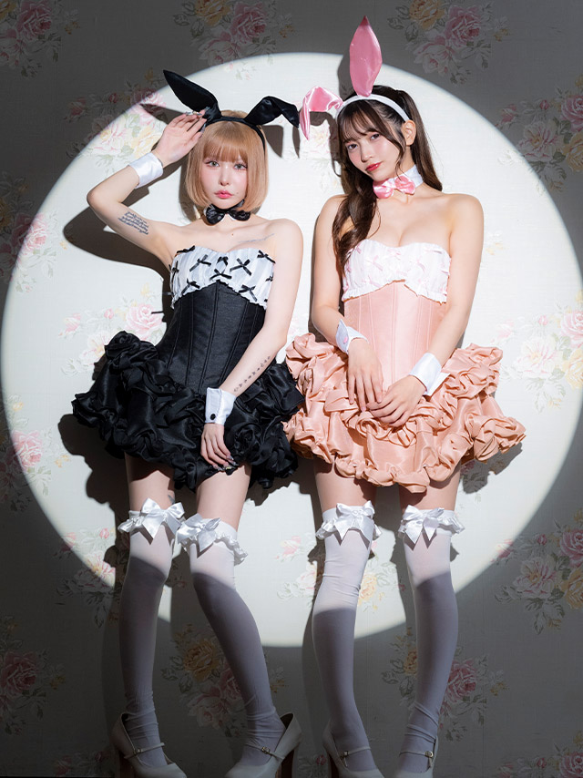 コスプレ バニー 5点set ベアトップ リボン バイカラー ローズフリル フレアスカート メイド風 ガーリー アニマル (つけ襟/ワンピース/カチューシャ/カフス/しっぽ)【ハロウィン】[tk-hw8810]のイメージ画像4