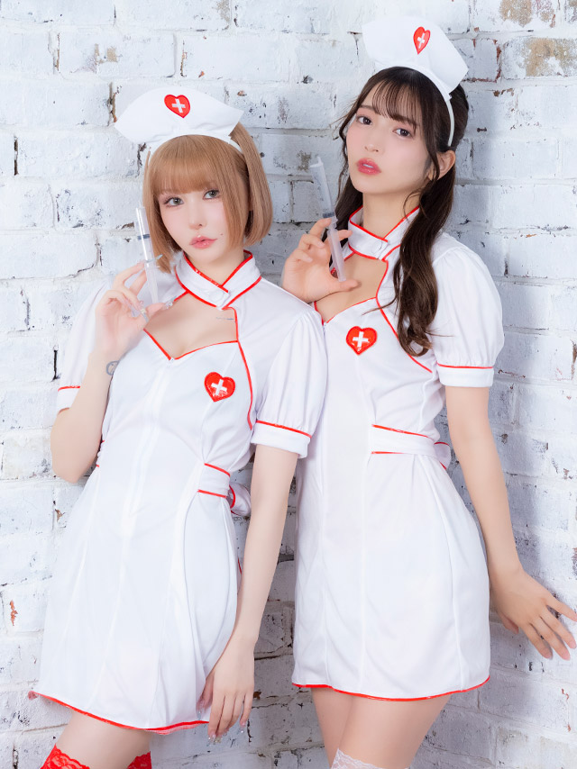コスプレ ナース 体型カバー 制服 バストカットアウト パイピング フレアスカート [3点セット] (ワンピース/カチューシャ/注射器)【ハロウィン】[tk-hw893547]のイメージ画像1