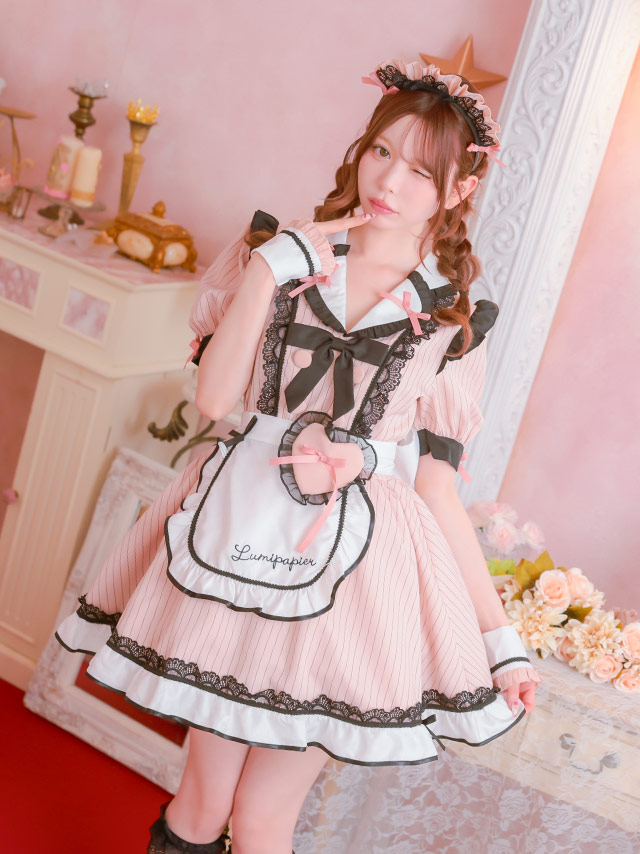 コスプレ メイド 4点set 制服 体型カバー ブラックレース リボン ラブリー ストライプ ガーリー (カチューシャ/カフス/ワンピース/エプロン)【ハロウィン】[tk-hw916260]のイメージ画像2
