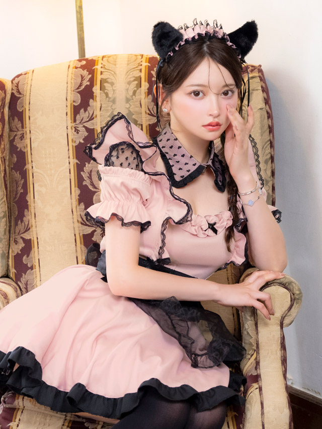 コスプレ 猫 6点set 体型カバー メイド 制服 黒猫 フリル ラブリー バイカラー フレアスカート ガーリー アニマル (付け襟/ワンピース/エプロン/カチューシャ/パニエ/ニーハイソックス)【ハロウィン】[tk-hwt103]
のイメージ画像2