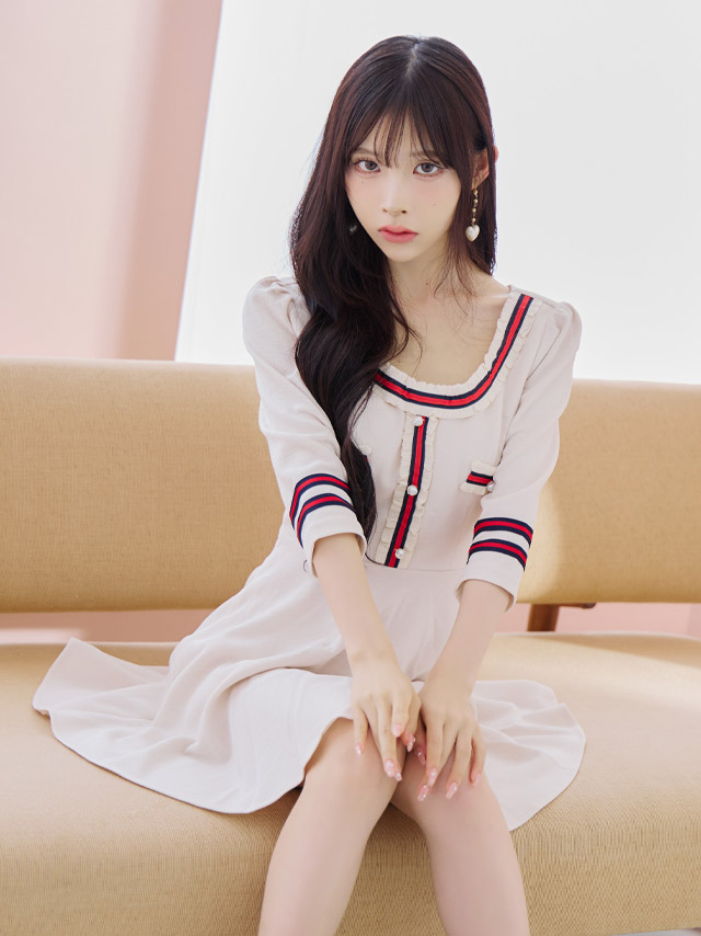 [韓国ドレス] ミニドレス 袖あり パフスリーブ トリコロール ワンピース Aライン キャバドレスのイメージ画像1