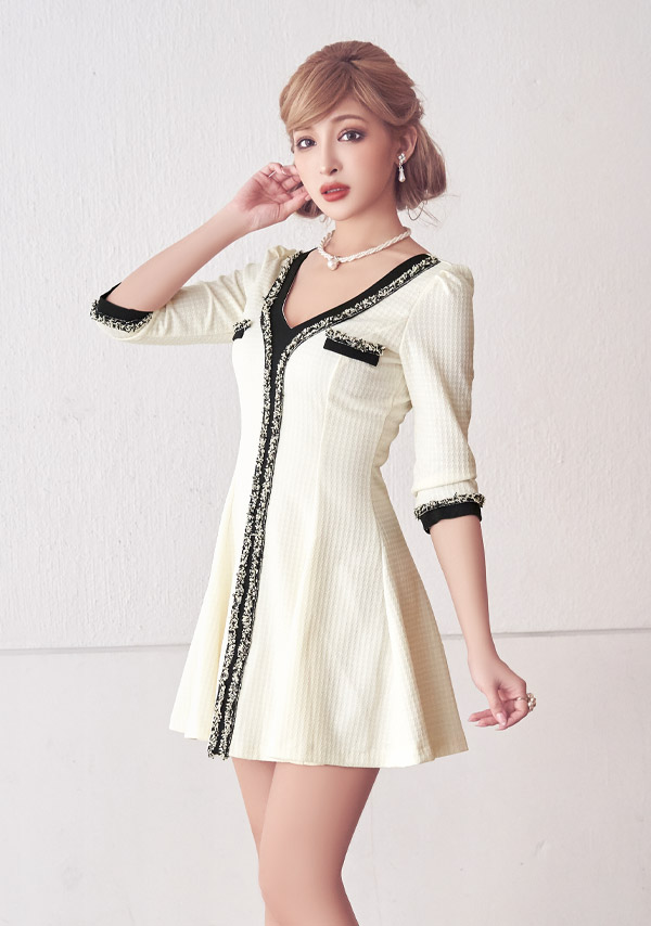 韓国ドレス ミニドレス 袖あり 五分袖 レース バストリボン ボックスプリーツ タイト キャバドレスのイメージ画像2