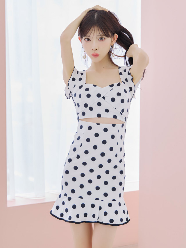 韓国ドレス ウエストカット裾フリルドット柄タイトミニドレス