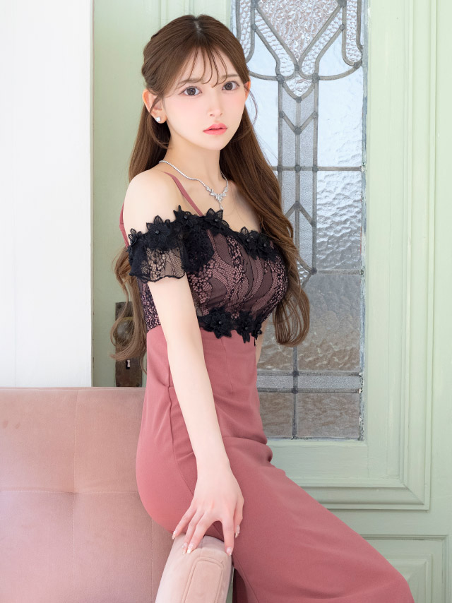 肩あき シアーレース 立体フラワー 切り替え くびれ ストレッチ バックスリット タイトロングドレスのイメージ画像1