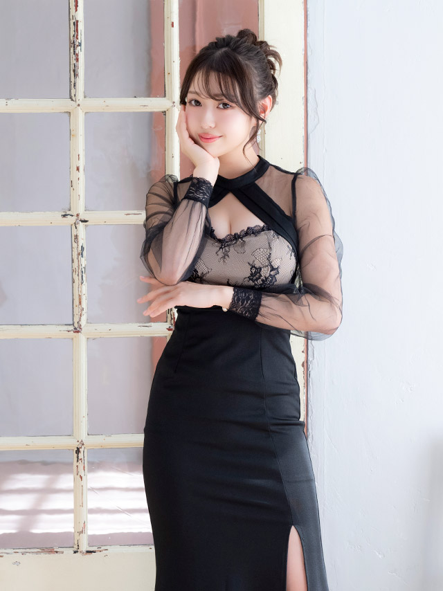 タイト ロングドレス 長袖 谷間 大きいサイズ 大人 スリット レース ハイネック ストレッチ シアースリーブ バストカット ワンカラー キャバドレスのイメージ画像1