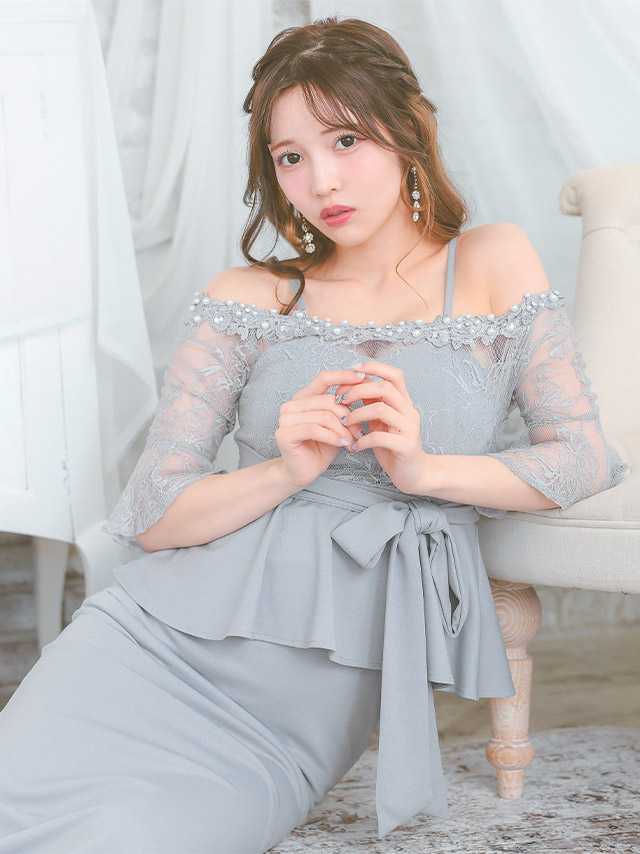 肩あき 3Dフラワー パール シアーレース 袖あり ウエストリボン ペプラム ストレッチ バックスリット タイトロングドレスのイメージ画像3