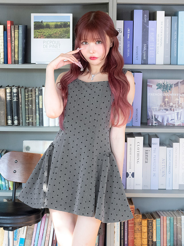 ワンピース Aライン ミニドレス ノースリーブ 上品 背中魅せ ドット柄 ピンドット バックリボン 同伴 キャバドレスのイメージ画像3