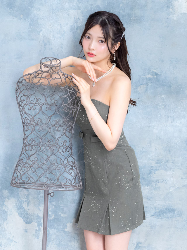 ミニドレス Aライン ビジューシャワー ベア 上品 ボックスプリーツ キャバドレスのイメージ画像2