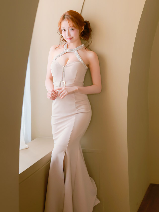  ロングドレス ホルターネック キラキラ ビジュー ジップ 谷間 セクシー ベルト付き パール マーメイド ストレッチ スリット 大きいサイズ ベージュ XL XXL タイト キャバドレスのイメージ画像1