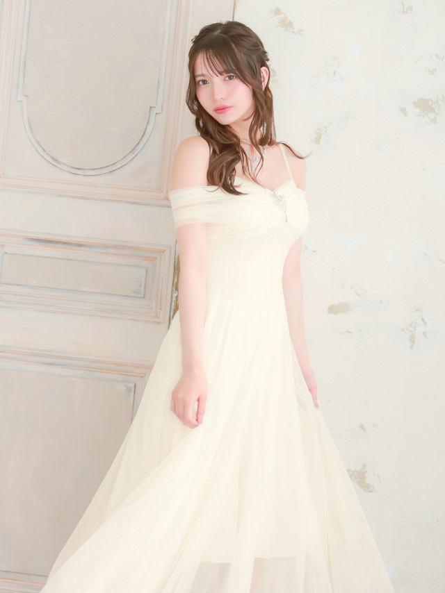 ロングドレス バースデー 肩あき ビジュー チュール 高身長 アイボリー Aライン キャバドレスのイメージ画像4