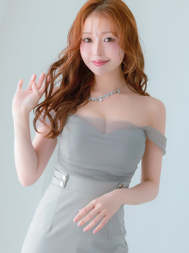 ロングドレス オフショルダー 谷間 チュールショルダー サイドベルト付き ストレッチ バックスリット 大きいサイズ グレー タイト キャバドレスのイメージ画像3