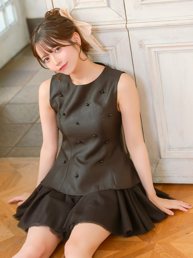 ミニドレス ノースリーブ ペプラム パール 同伴 チュール 黒 ブラック Aライン キャバドレス (黒嵜菜々子着用) [tk-md26062a]のイメージ画像2
