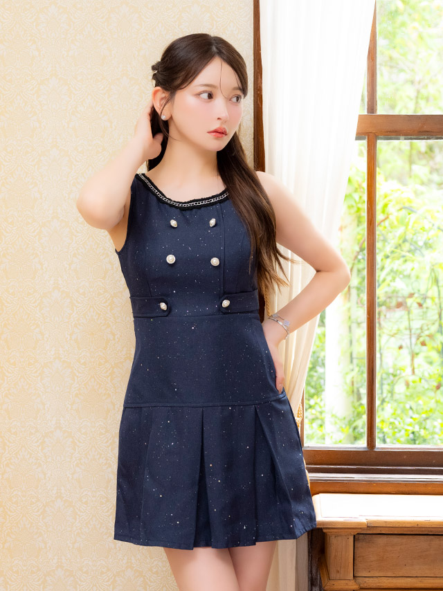ミニドレス ノースリーブ ネックチェーン ダブルボタン ラメ ボックスプリーツ 同伴 胸元カバー 下着のまま XL XXL ネイビー Aライン キャバドレス(黒崎みさ着用) [tk-md271804]のイメージ画像1
