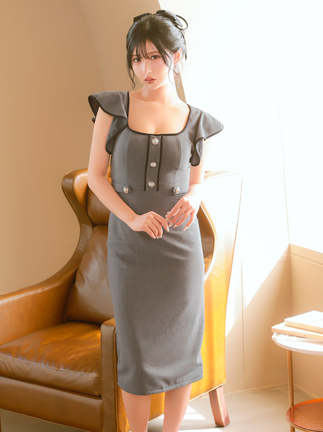 膝丈ドレス ノースリーブ フリルショルダー スクエアネック パイピング パールボタン 大人 上品 ストレッチ 下着のまま 高身長 XL XXL ダークグレー タイト キャバドレスのイメージ画像1
