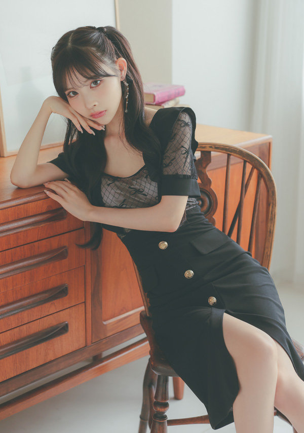 韓国ドレス 膝丈ドレス サロペット風 半袖 シアーリボン フロントボタン タイト キャバドレスのイメージ画像2