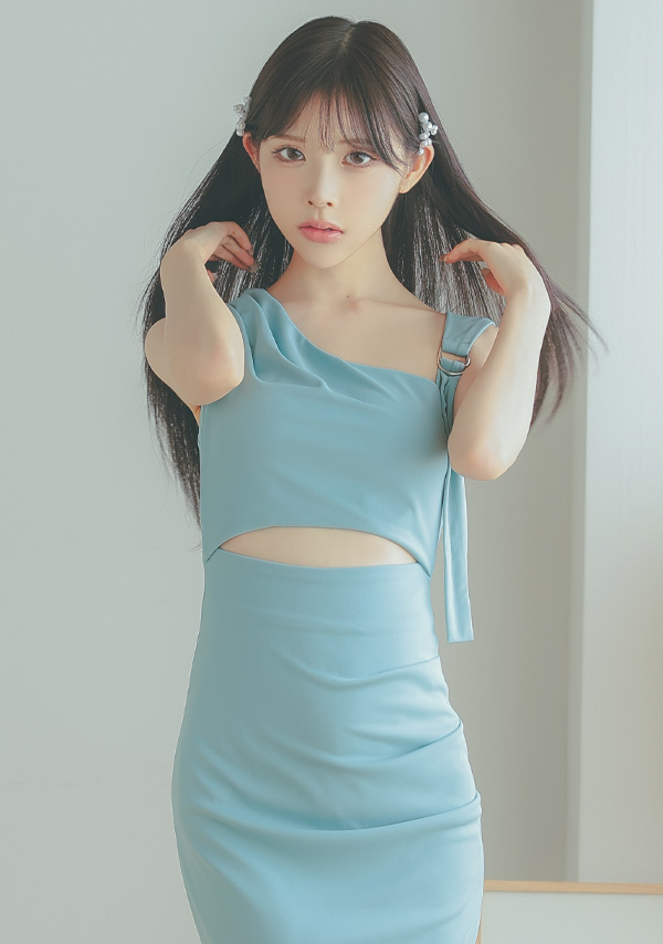 韓国ドレス 膝丈ドレス ワンショルダー風 アシメショルダー ウエストカット ギャザー タイト キャバドレスのイメージ画像2