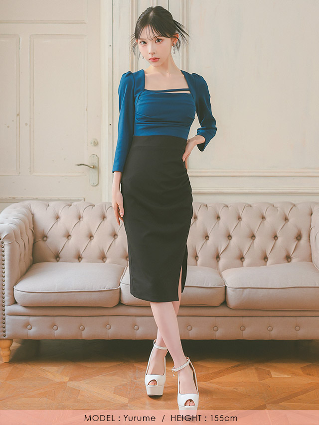 韓国ドレス 膝丈ドレス 袖あり スクエアネック コード バイカラー サイドスリット 八部袖 ストレッチ ギャザー スリット タイト キャバドレスのフロント全身