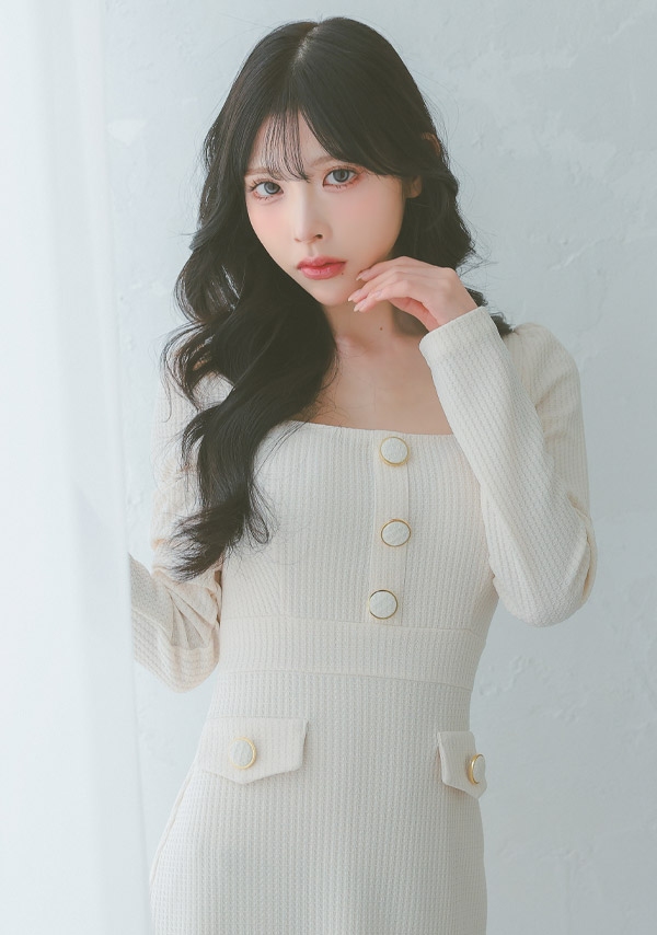 韓国ドレス ワンピース スクエアネック ワッフルニット 長袖 ボックスプリーツ Aライン キャバドレスのイメージ画像2