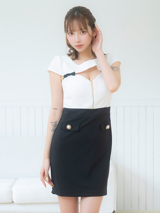 韓国ドレス ミニドレス ネックリボン 襟付き 半袖 パフスリーブ バストカット ギンガムチェック柄 谷間魅せ Aライン キャバドレスのイメージ画像2