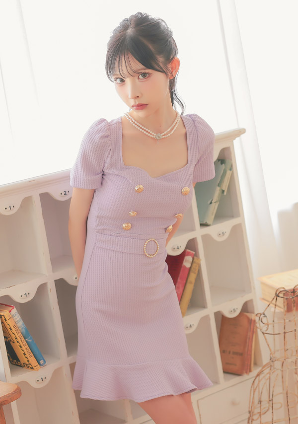 韓国ドレス ミニドレス シンプル ストレッチ 半袖 ウエストカット パフスリーブ ブラジャーのまま ゴールドボタン ワッフル 裾フリル 同伴 タイト キャバドレスイメージ画像1