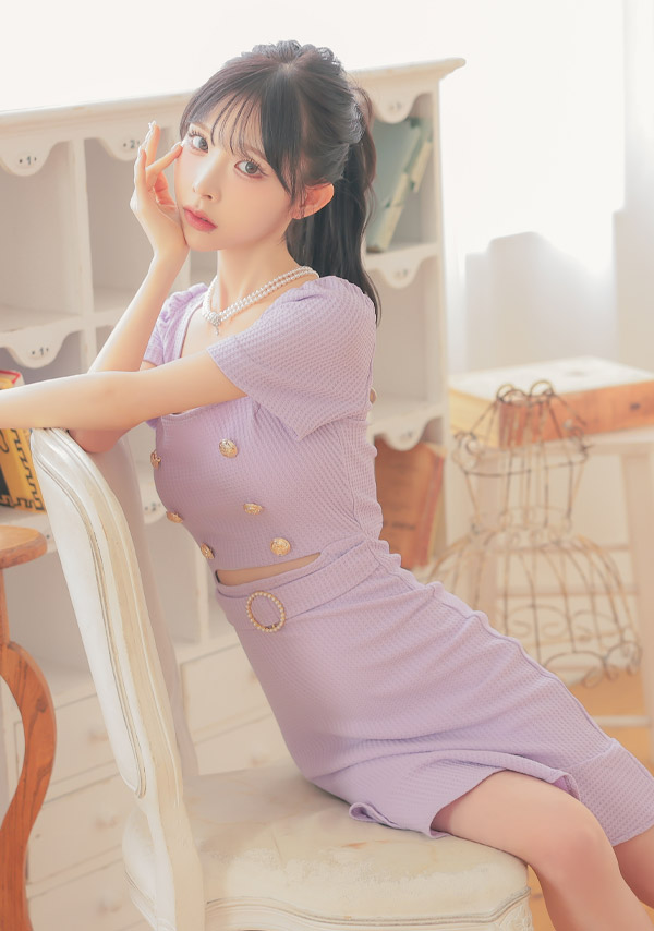 韓国ドレス ミニドレス シンプル ストレッチ 半袖 ウエストカット パフスリーブ ブラジャーのまま ゴールドボタン ワッフル 裾フリル 同伴 タイト キャバドレスイメージ画像1