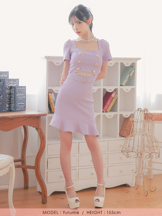 韓国ドレス ミニドレス シンプル ストレッチ 半袖 ウエストカット パフスリーブ ブラジャーのまま ゴールドボタン ワッフル 裾フリル 同伴 タイト キャバドレスのフロント全身