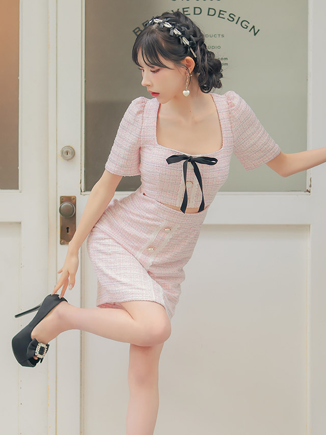 韓国ドレス ミニドレス 袖あり 五分袖 ネックリボン ウエストカットアウト レーステープ ボタン ツイード タイト キャバドレスのイメージ画像2