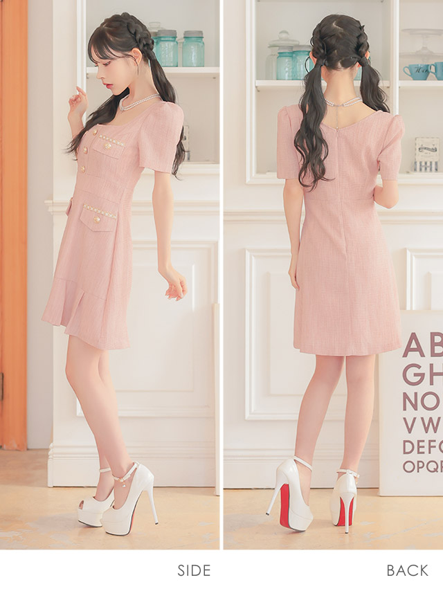 韓国ドレス ワンピース スクエアネック 半袖 ゴールドチェーン ボタン 裾プリーツ Aライン キャバドレスのサイドバッグ全身