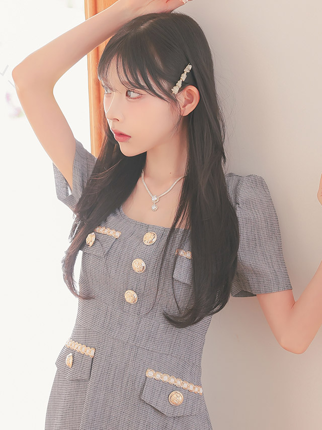 韓国ドレス ミニドレス 半袖 ゴールドチェーン ボタン フェイクポケット グレー Aライン ワンピースイメージ画像1