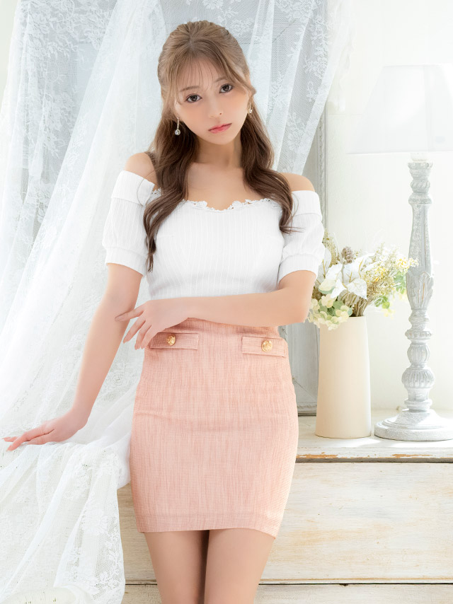 ミニドレス 肩あき 半袖 パフスリーブ 二の腕カバー フェイクポケット ゴールドボタン タイト ツイード 白 ピンク キャバドレスのイメージ画像2