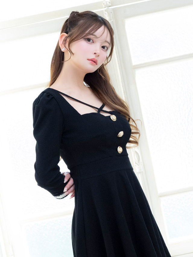 ワンピース Aライン ミニドレス 袖あり ゴールドボタン スクエアネック クロス ストレッチ 胸元カバー 同伴 黒 キャバドレスイメージ画像1
