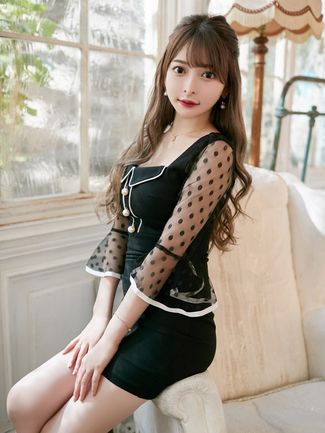 韓国ドレス ミニドレス ネックリボン 襟付き 半袖 パフスリーブ バストカット ギンガムチェック柄 谷間魅せ Aライン キャバドレスイメージ画像1