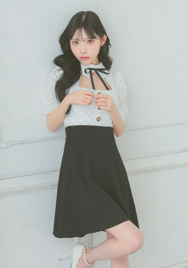 韓国ドレス ミニドレス ネックリボン 襟付き 半袖 バストカット モノトーン 谷間魅せ Aライン キャバドレスイメージ画像1