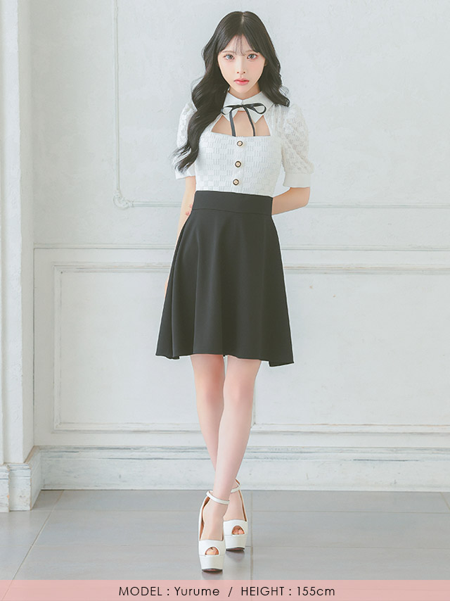 韓国ドレス ミニドレス ネックリボン 襟付き 半袖 バストカット モノトーン 谷間魅せ Aライン キャバドレスのフロント全身