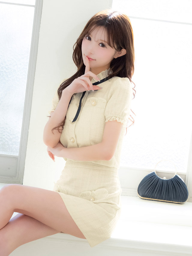 ミニドレス タイト セットアップ 半袖 ブラジャーのまま ネックリボン ハイネック 胸元隠し ツイード パールボタン 同伴 白 アイボリー XL キャバドレスのイメージ画像2