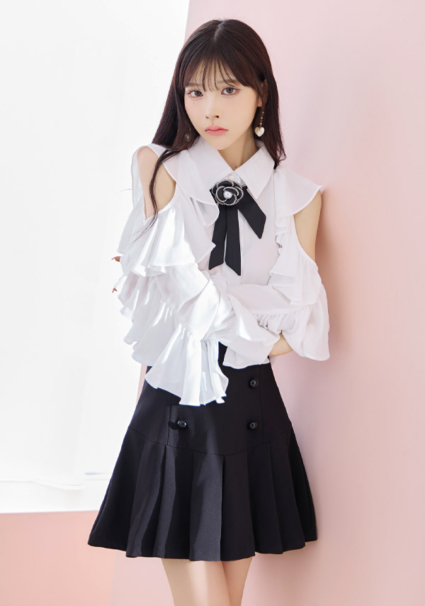 韓国ドレス ワンピース ネックリボン タイ付き 肩出し 二の腕カバー 長袖 袖ありフリルブラウス 胸元カバー ダブルボタン プリーツスカート セットアップ Aライン キャバドレイメージ画像1