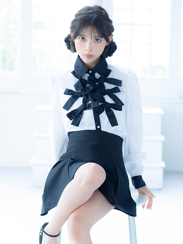 韓国ドレス ワンピース セットアップ 長袖 袖あり 襟付き モノトーン リボン シャツ セットアップ 胸元カバー Aライン キャバドレスのイメージ画像2