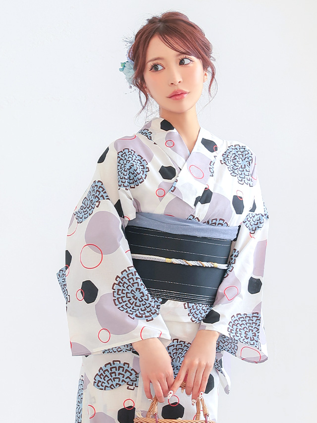 プチプラ 白色地 × レトロ モダン 和柄 ゆかた 2点セットのイメージ画像1