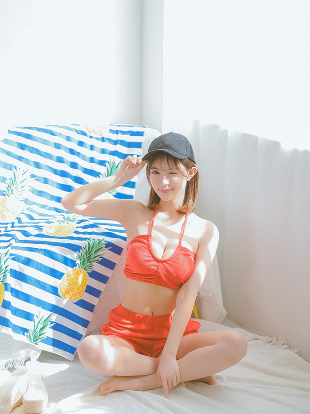 水着 バンドゥ ホルターネック 体型カバー パイル ハイウエスト ショートパンツ 韓国風 タンキニのフロント画像