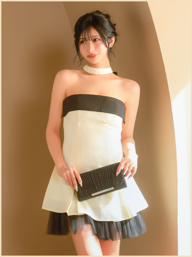 クラッチバッグ ショルダーバッグ プリーツ グリッターラメ メタルプレート チェーン 2Wayのイメージ画像1