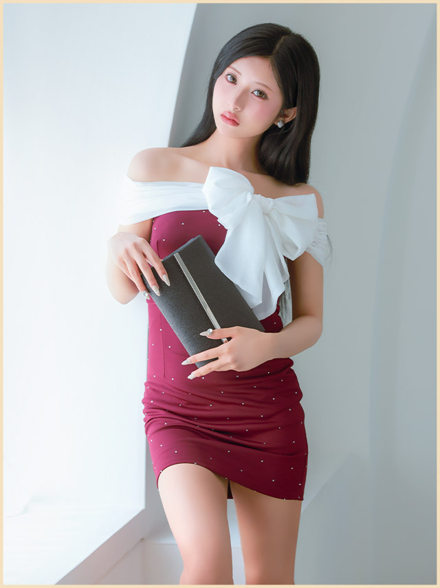 クラッチバッグ ショルダーバッグ グリッター メタルプレート チェーン 2Wayのイメージ画像2