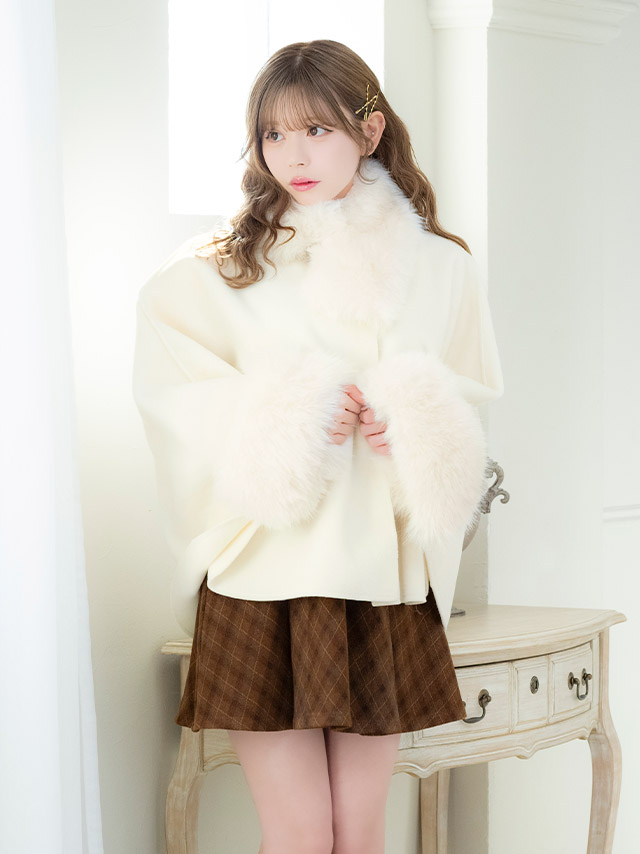 ボレロ ふわふわフェイクファー　ティペット ポンチョ