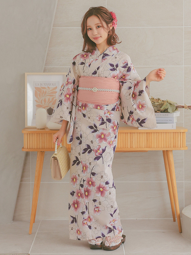 ニュアンスカラー地に上品椿柄ゆかた3点セットのフロント画像