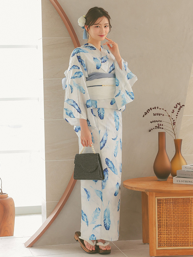 ピュアホワイトにブルーフェザーゆかた3点セットのイメージ画像1
