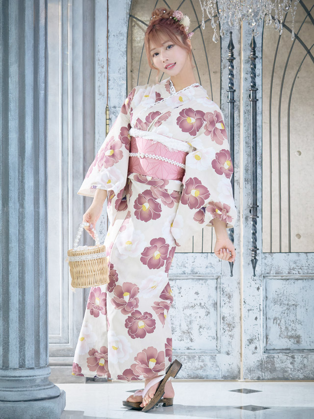 SWEETシリーズ ニュアンスベージュ地×華やか椿 浴衣・帯2点セット 前面デザイン