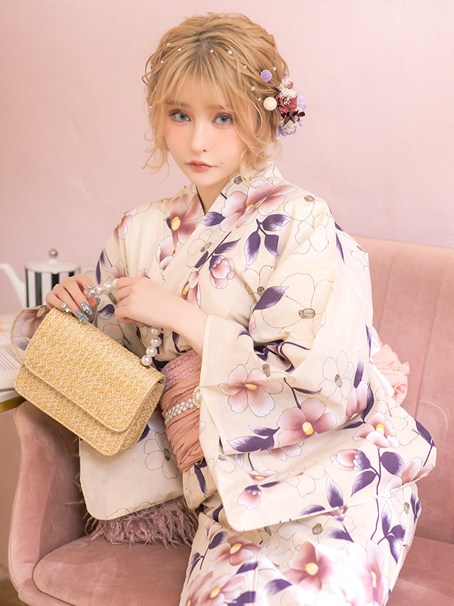 SWEETシリーズ ニュアンスカラー×華やか椿 浴衣・帯2点セット 着用イメージ3